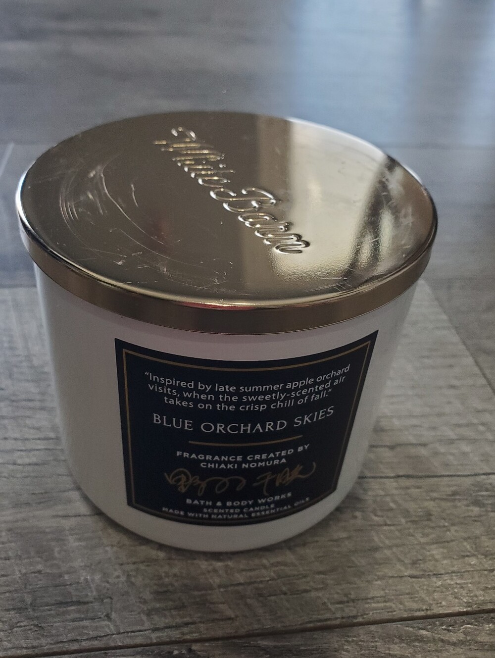 Bath And Body Works Blue Orchard Skies Candle
